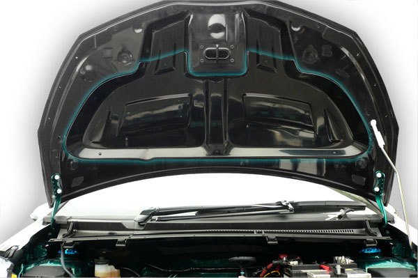 画像3: 【BLOODSPORTS】カーボンボンネット：TOYOTA Vitz 【S耐公認】 (3)